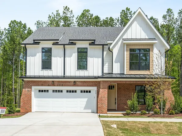 240 Sutherland Dr, Franklinton, NC 27525