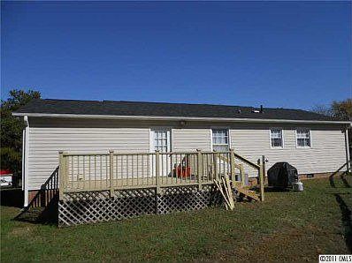 4th image of 1115 Old South Ln