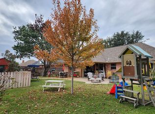 316 Shane Ln, Burleson, TX 76028