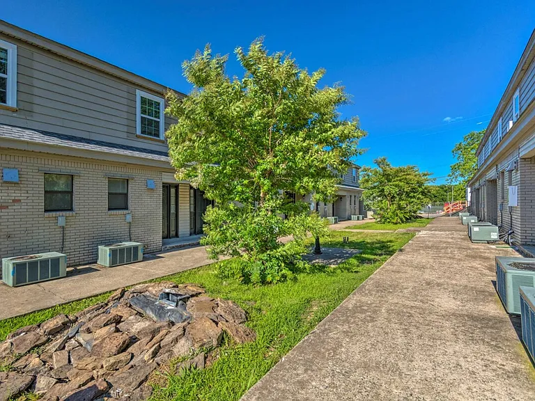 620 S Cedar St #ID1296528P — Photo 12