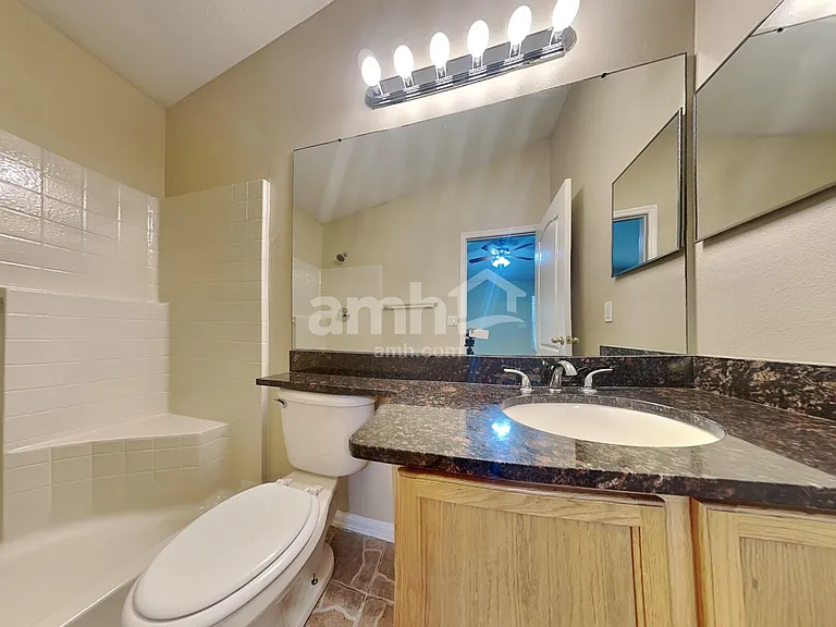 8467 Quarter Horse Dr — Photo 9