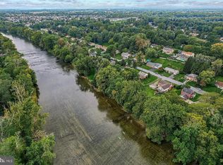 5251 Terrace Rd, Mechanicsburg, PA 17050