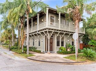 1000 Valence St, New Orleans, LA 70115