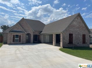 1200 Madyson Ln, Salado, TX 76571