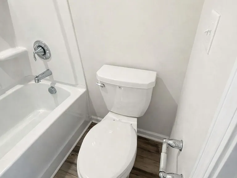 193 Brentwood Dr — Photo 18