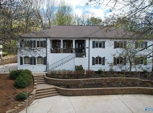 1523 Chandler Rd SE, Huntsville, AL 35801