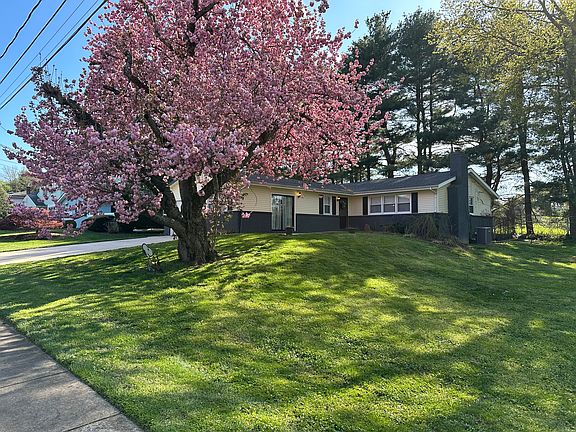 2nd image of 2616 Whitman Dr
