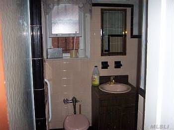 2nd image of 11826 220th St