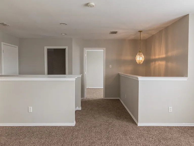 8512 Prairie Wind Trl — Photo 19