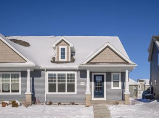 2152 Winding Stream Way, Sun Prairie, WI 53590