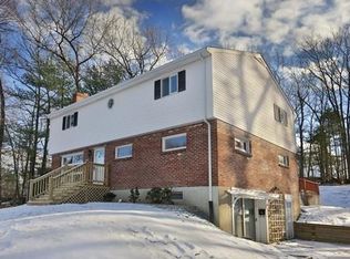 23 Orchard St, Merrimac, MA 01860