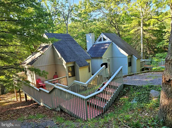 322 Spitz Ln #84B, Basye, VA 22810