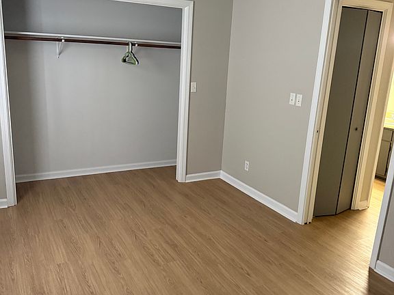2nd image of 303 Holly Ln #303