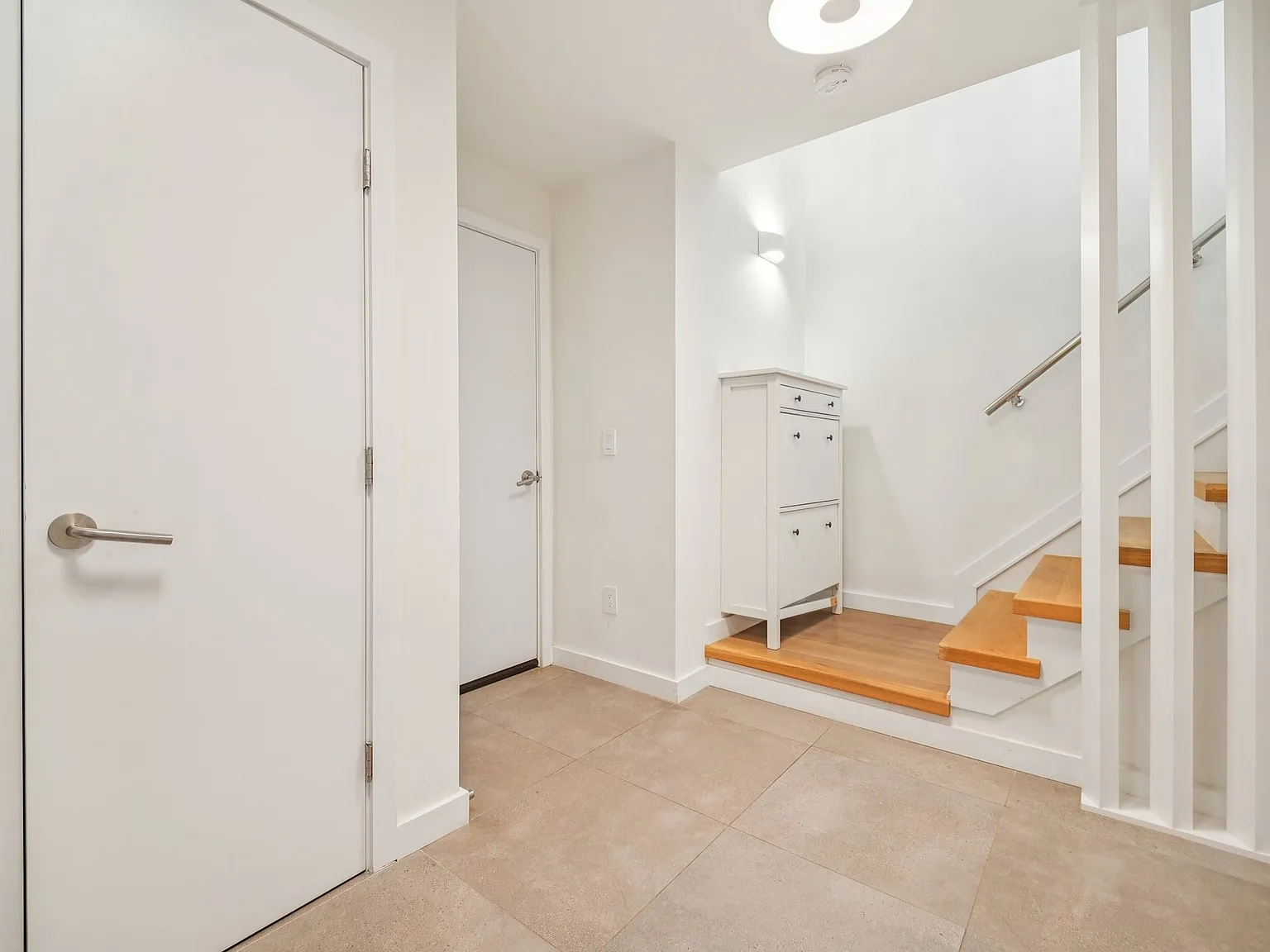 4 bed, 4.5 bath, $6,950 — Photo 4