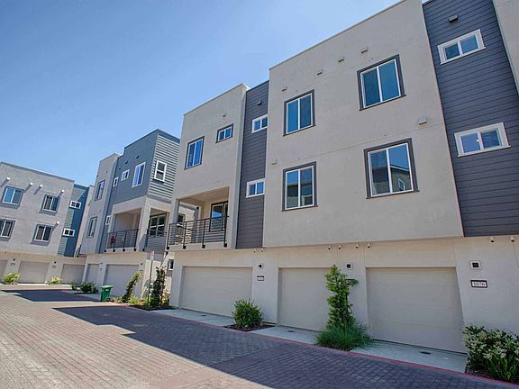 Ellis at Central Station - Homesite 111