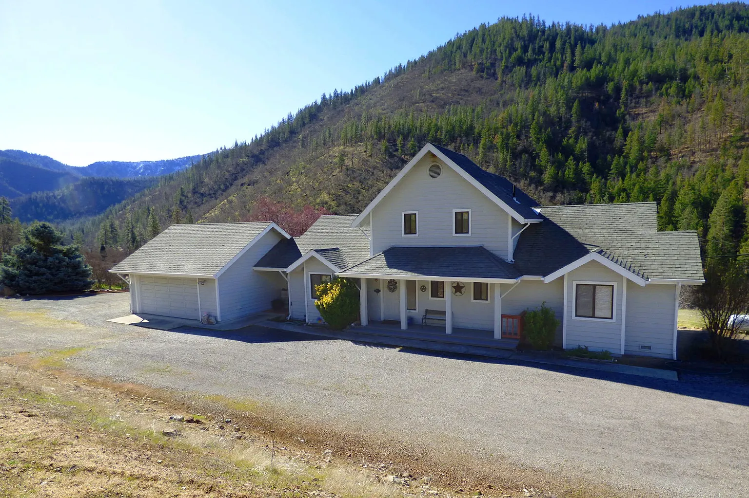 232 La Veta Way photo 1