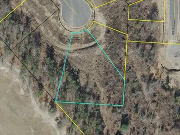 511 Southern Oaks Dr, Macon, GA 31216