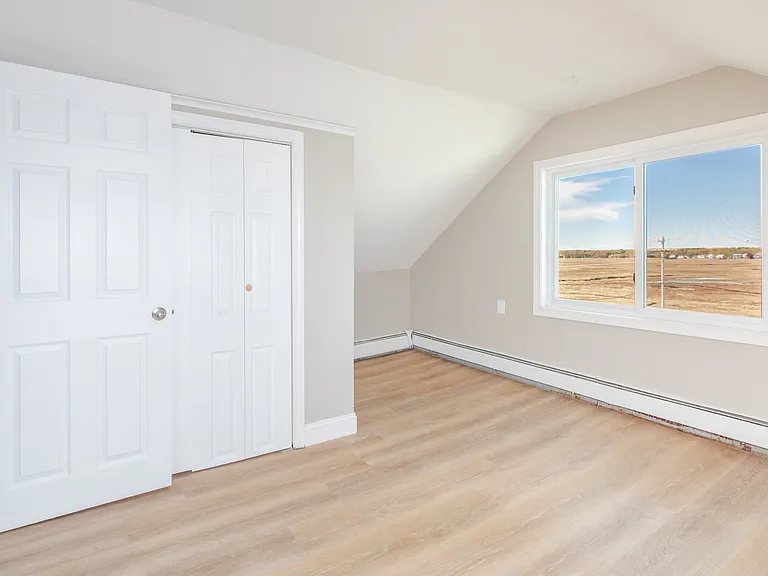 Bedroom 2 (2nd floor of the unit)