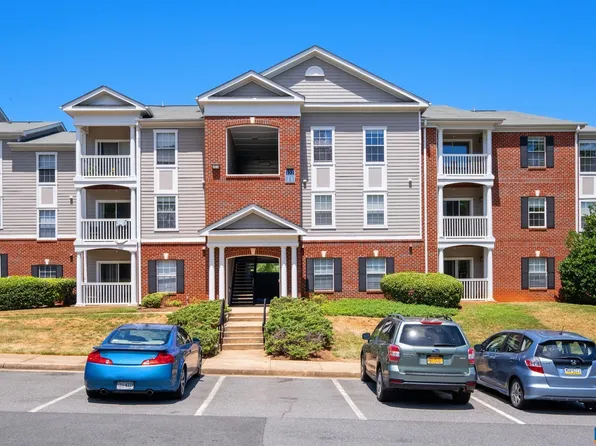122 Yellowstone Dr APT 308, Charlottesville, VA 22903