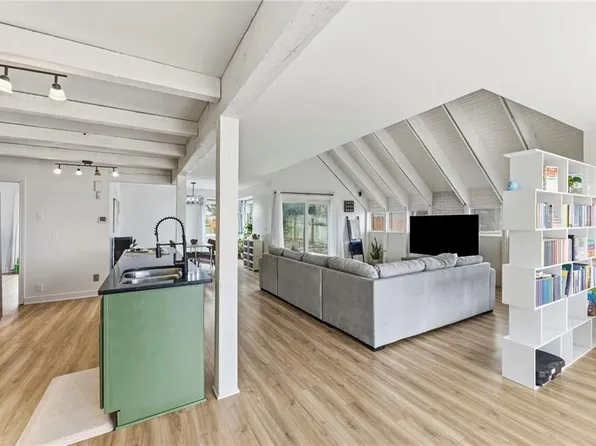 7449 Ann Ave, Kansas City, KS 66112