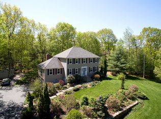 24 Michigan Rd, Tyngsboro, MA 01879