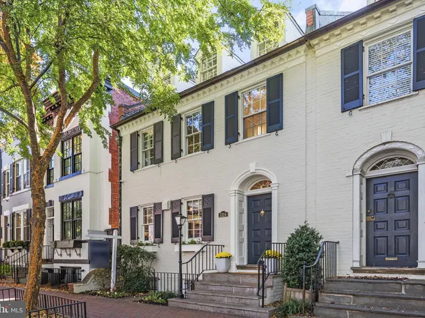 3324 Reservoir Rd NW, Washington, DC 20007
