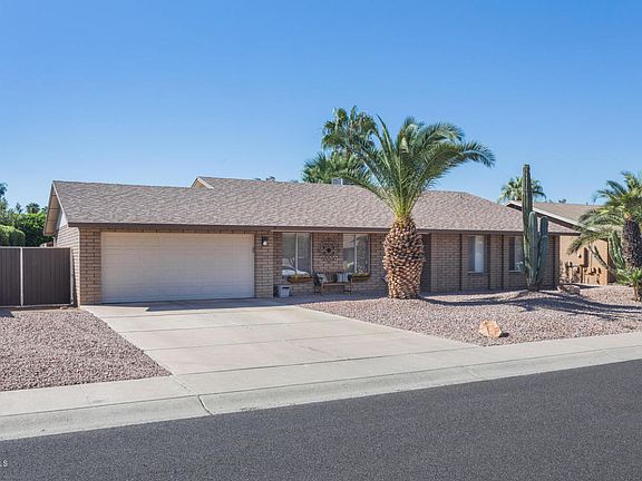 2nd image of 4833 E Tierra Buena Ln