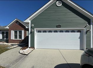 303 Fall Dr, Jacksonville, NC 28540