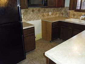 3rd image of 2519 S Essex Way