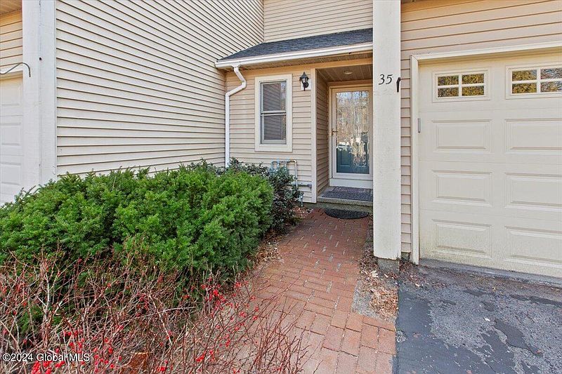 2nd image of 35 Wilan Lane