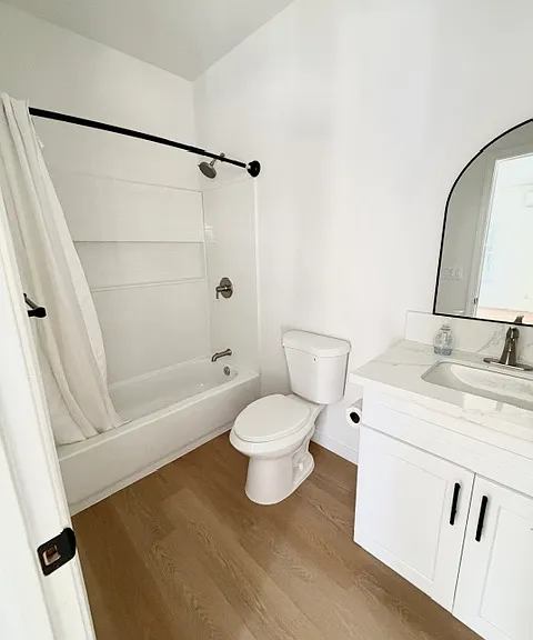 172 Bethune Way #1 — Photo 6