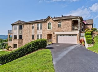 2824 Lake Pointe Dr, Kingston, TN 37763