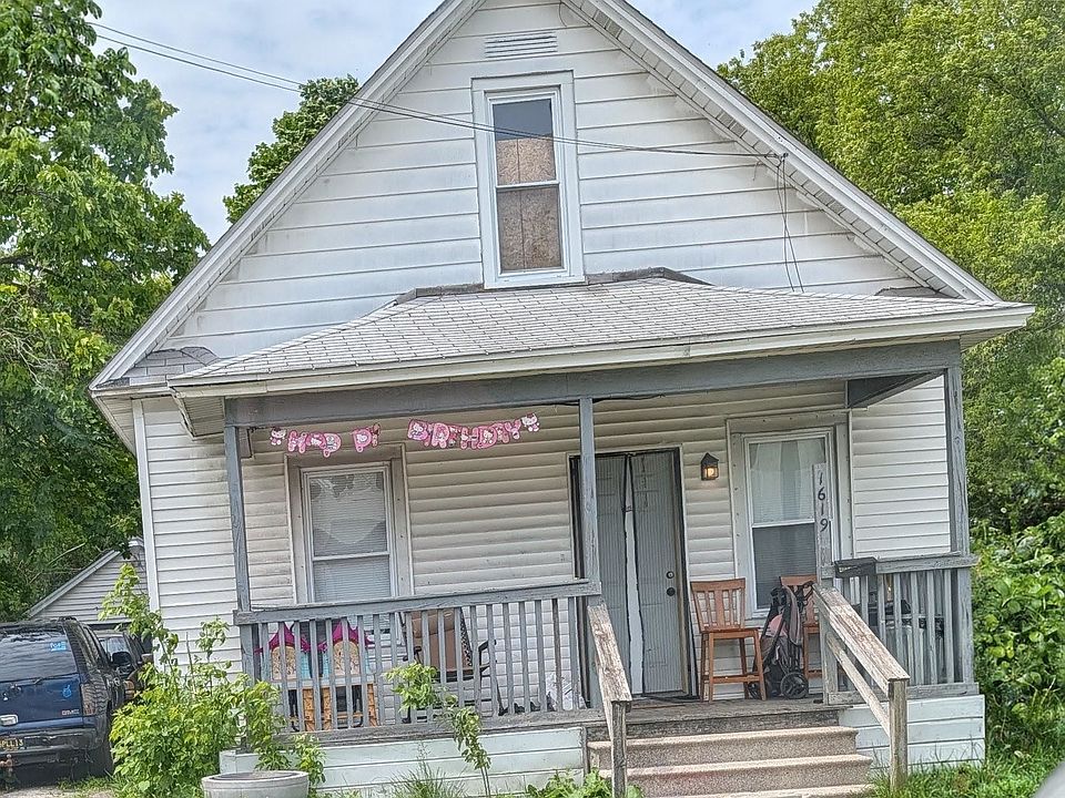 1st image of 1619 Boxwood St