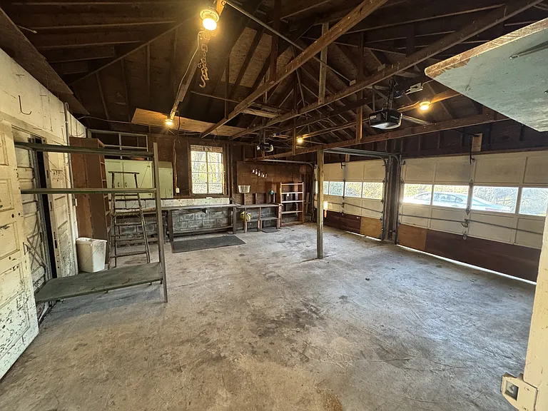 3895 Azalean Dr — Photo 5