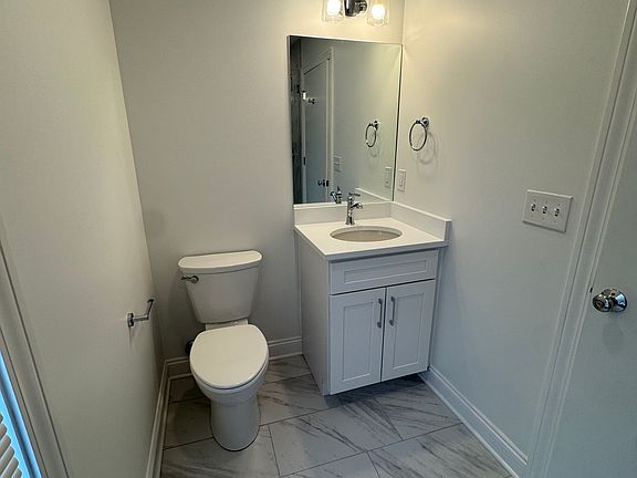 4th image of 38111 W Spaulding St #4