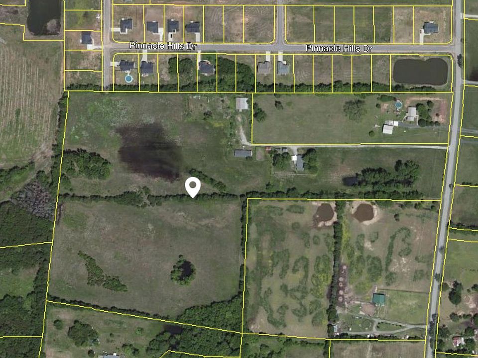 2nd image of 2762 Thompson Rd