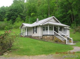 14 Simms Fork Rd, Burnsville, NC 28714