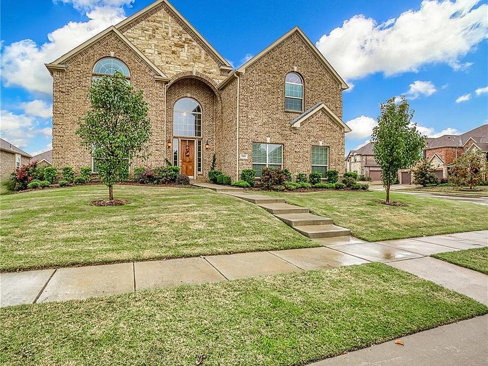1st image of 2100 Nocona Dr