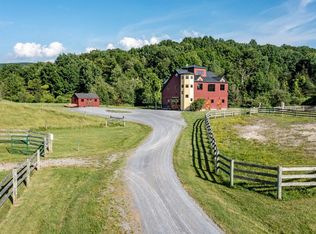 754 Four Winds Rd, N Ferrisburgh, VT 05473