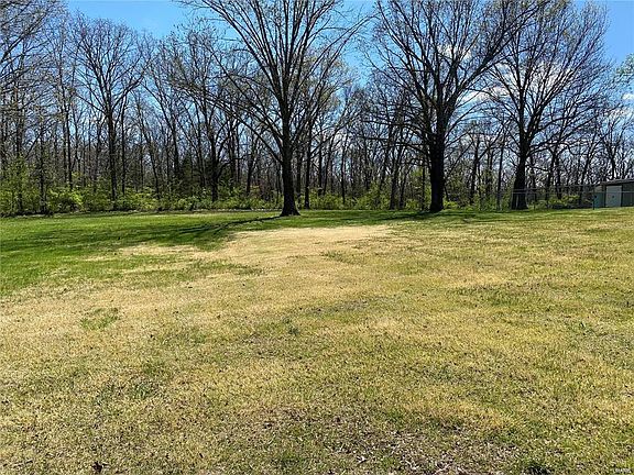 4th image of 2151 Lone Wolf Dr