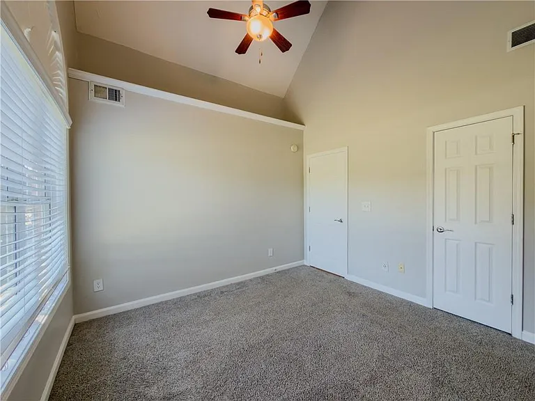 593 Red Tip Ln — Photo 17