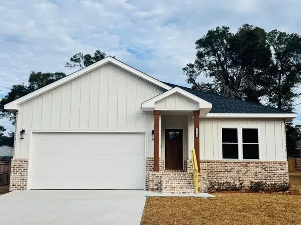 6090 Ashton Woods Cir, Milton, FL 32570