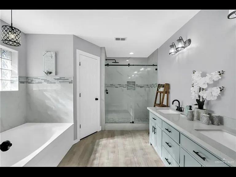 3505 W Notre Dame Dr — Photo 16