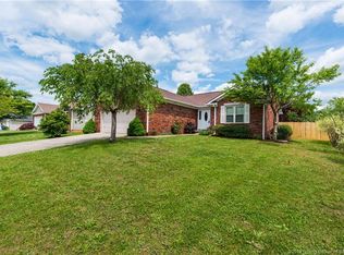 14114 Hayes Ct NE, Palmyra, IN 47164