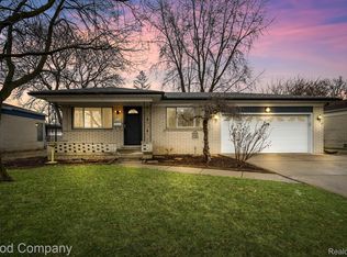 26230 Bonnie Ave, Warren, MI 48089