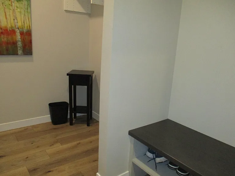 177 N Canterbury Cir — Photo 5