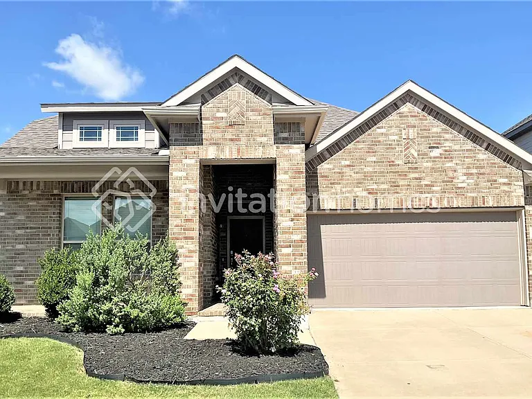 1517 Bunting Dr — Photo 1