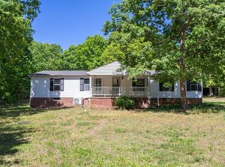 7349 New Grove Rd, Kenbridge, VA 23944