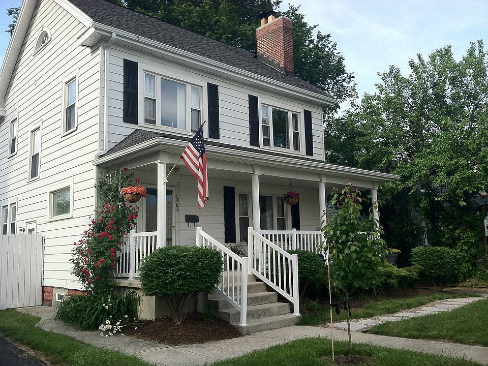 2nd image of 1886 Stratford Way