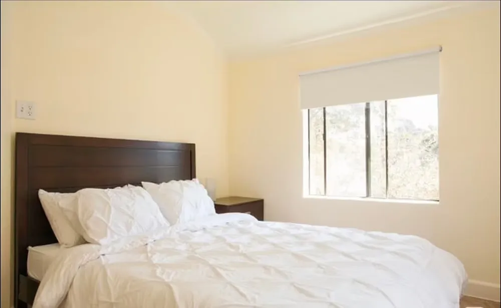 2 bed, 1.5 bath, 1200 sqft, $3,800 — Photo 2